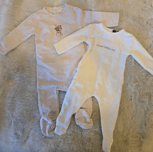 Bundle of 2 Baby Footies – Else & Co (3M) + Noggi (1M)